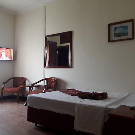 Hanoi Golden Moon Guest House & Travel Dış mekan fotoğraf