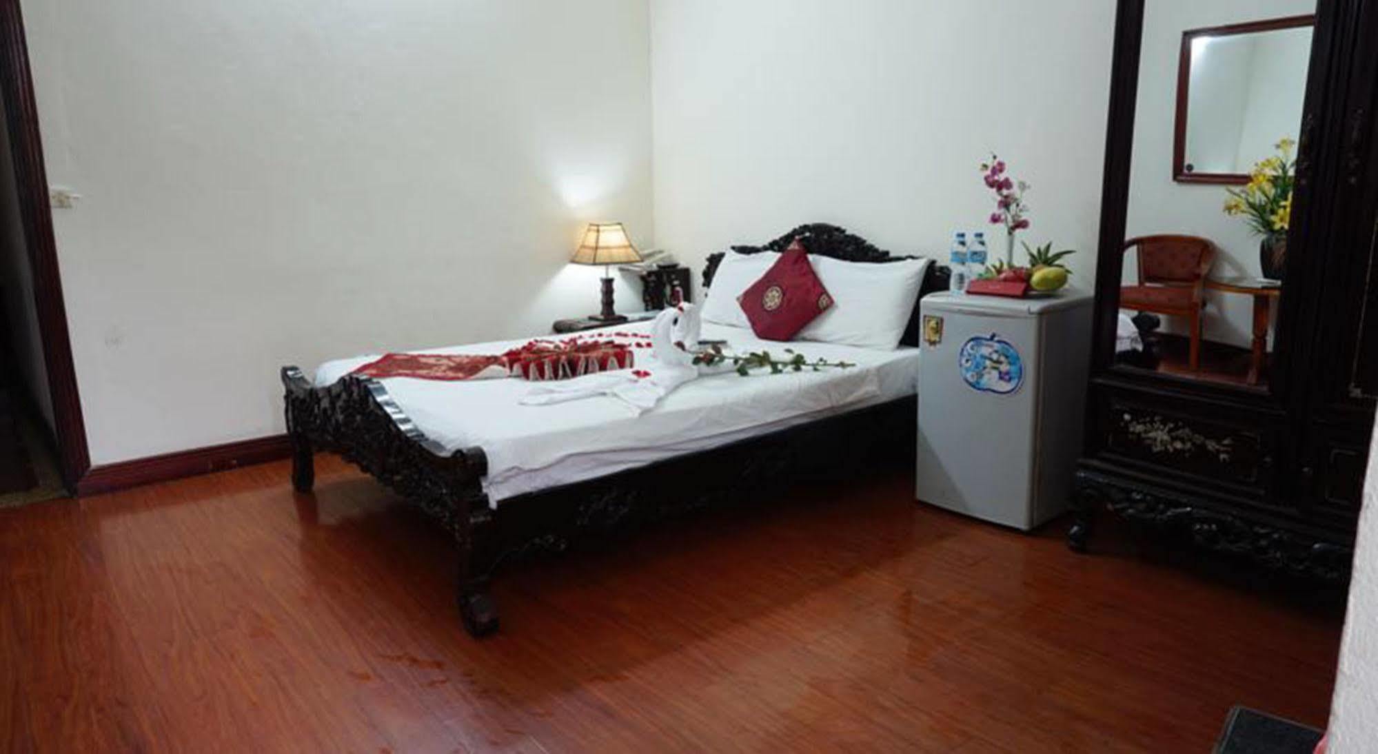 Hanoi Golden Moon Guest House & Travel Dış mekan fotoğraf