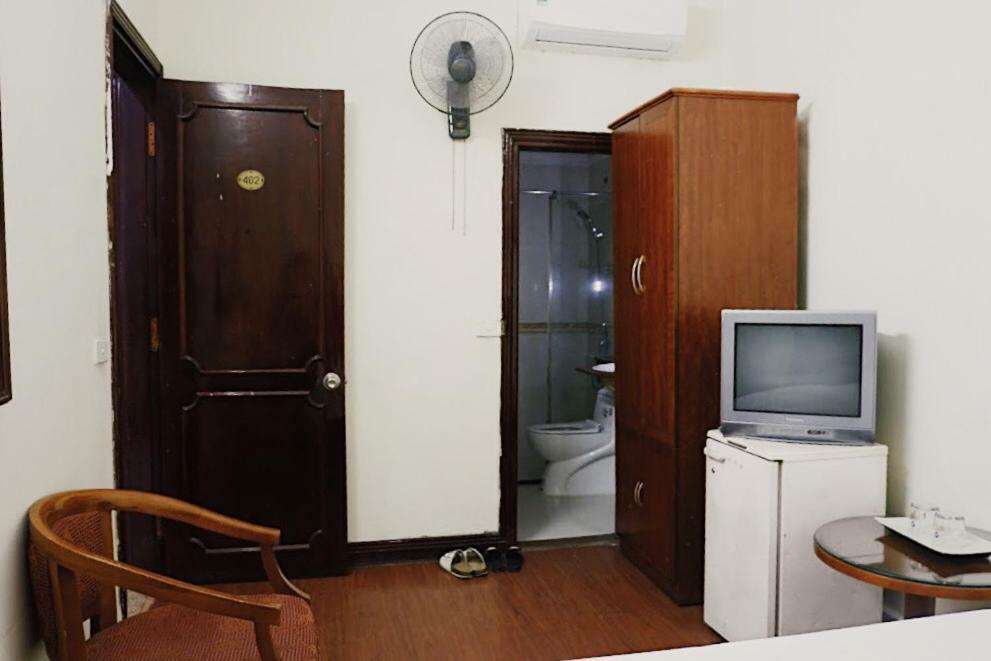 Hanoi Golden Moon Guest House & Travel Dış mekan fotoğraf