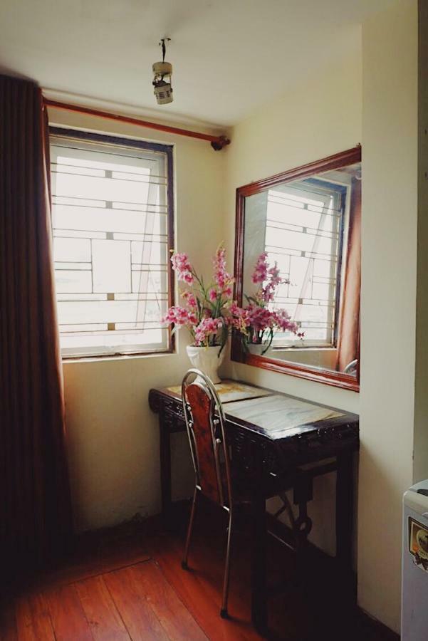 Hanoi Golden Moon Guest House & Travel Dış mekan fotoğraf